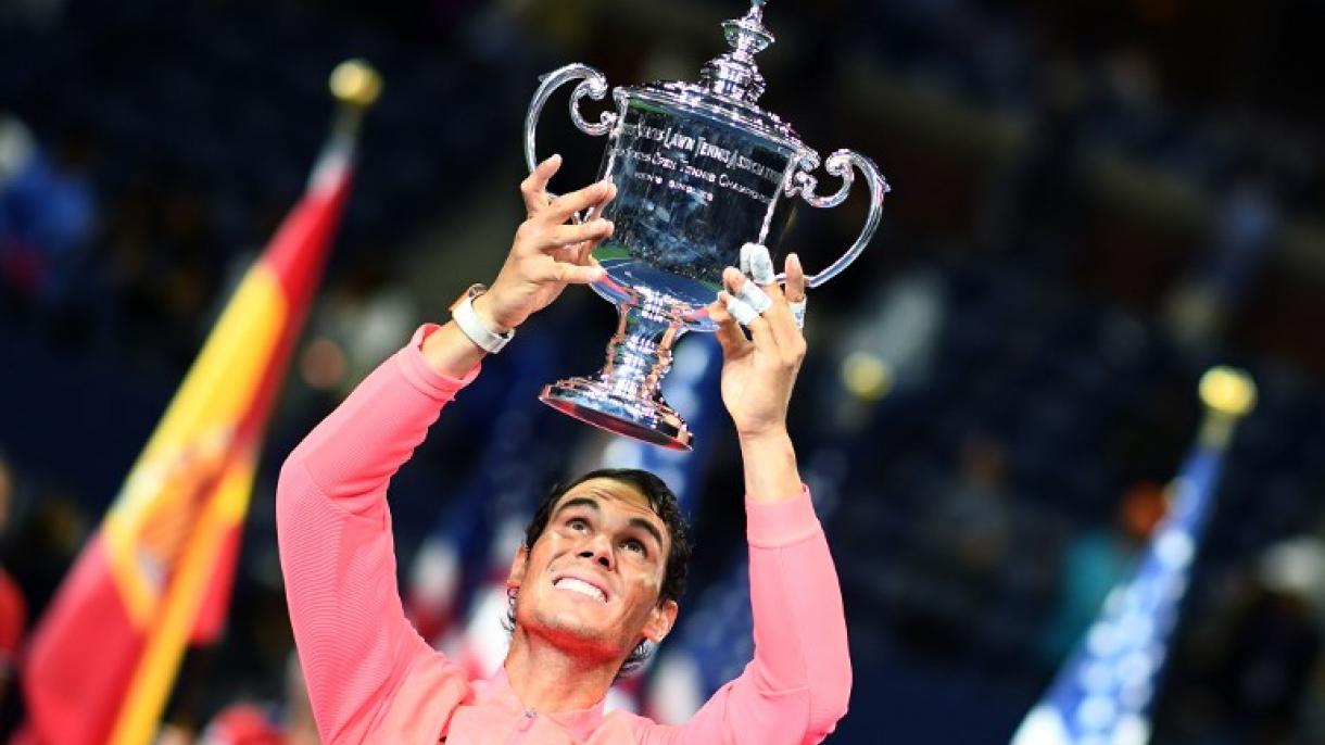 Rafael Nadal continua a ser o número 1 do mundo depois de ganhar o Open dos Estados Unidos