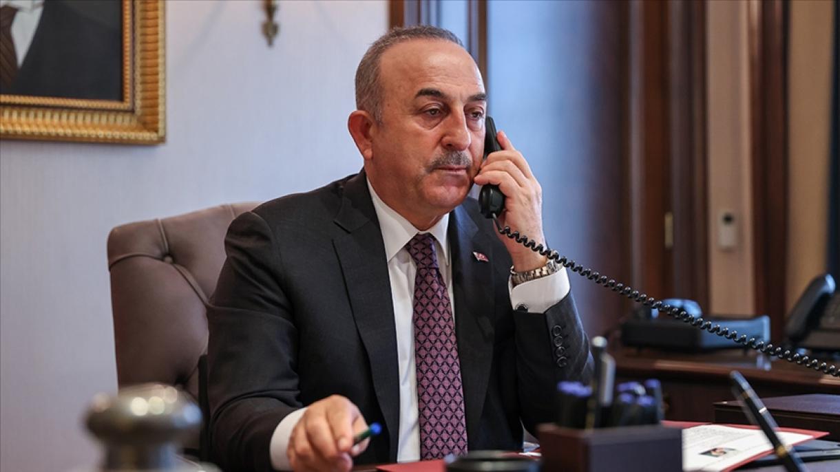 Mewlüt Çawuşoglu Çilili we Serbiýaly Kärdeşleri Bilen Telefon Arkaly Söhbetdeşlik Geçirdi