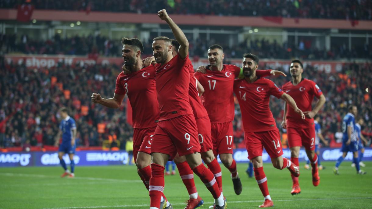 Nazionale turca ha vinto Moldovia  per 4-0