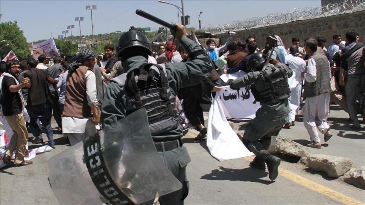در جریان تظاهرات اعتراض آمیز در افغانستان 6 تن کشته شدند