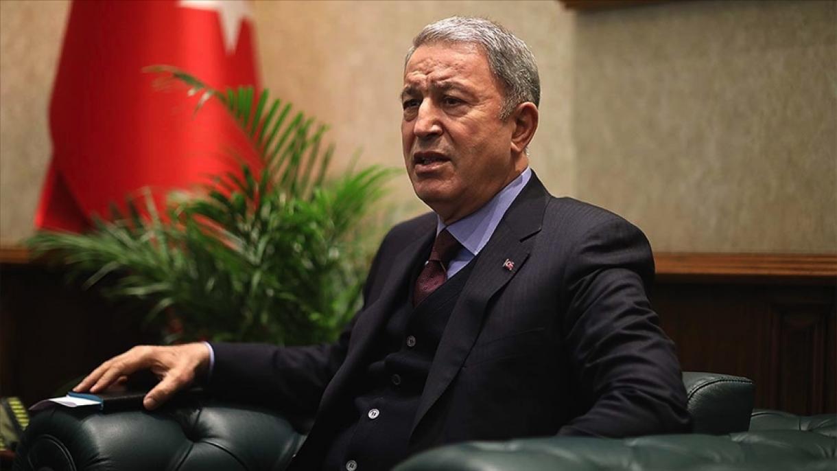 Goranmak ministri Hulusi Akar Wengriýa bardy