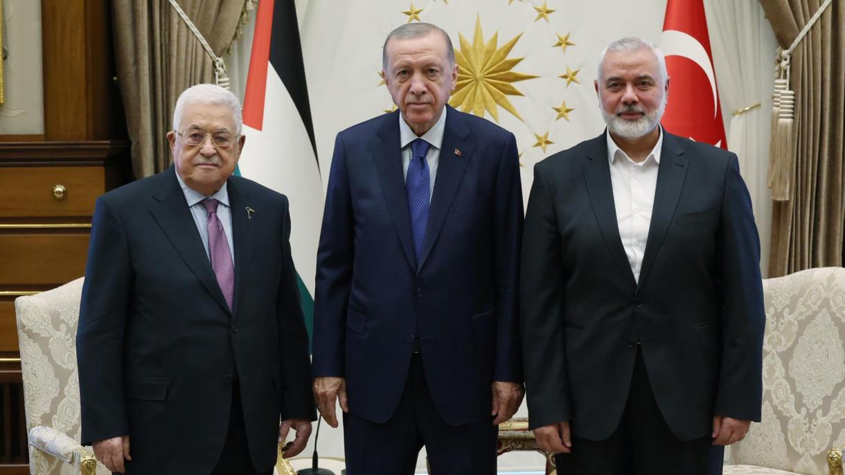 El presidente Erdogan se ha reunido con Abbas y Haniya