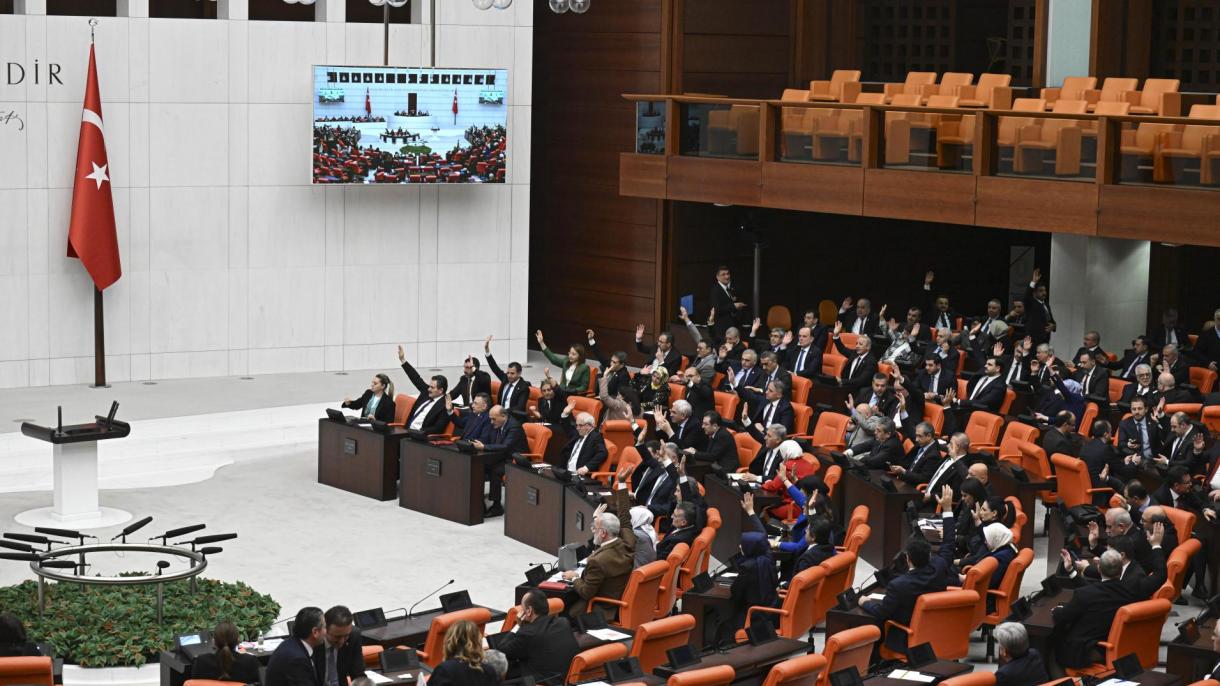 Parlamento turco ha approvato l'adesione  della Svezia alla Nato