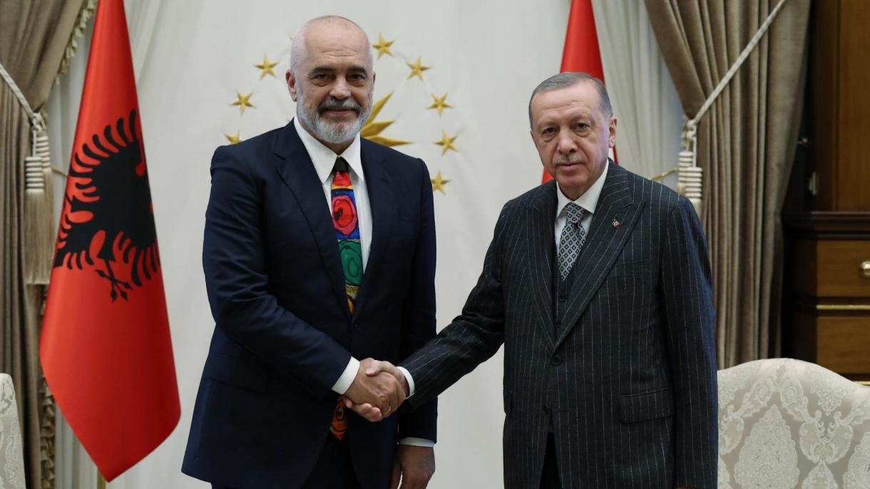 El primer ministro albanés, Edi Rama, efectúa una visita oficial a Türkiye