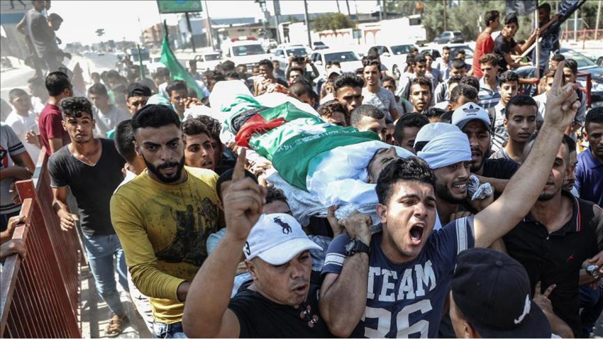 تشییع پیکر 3 شهید فلسطینی در غزه