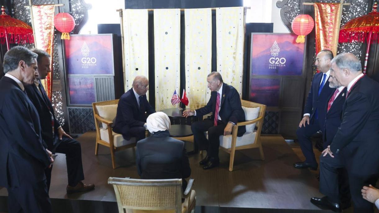 Kétoldalú tárgyalásokat  folytat Erdoğan a G20-csúcson