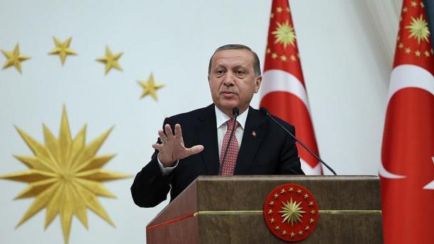 Presidente Erdogan aprova Lei da Imunidade