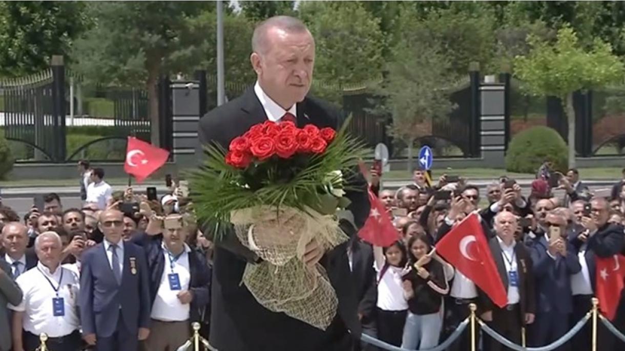 erdogan bestepe anma toreni1.jpg