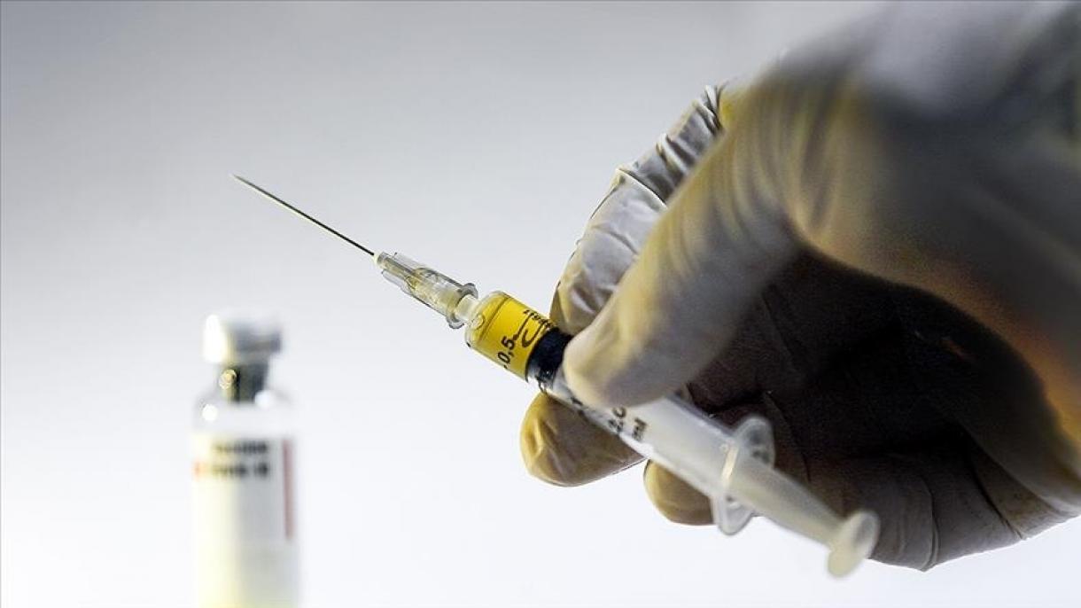 واکسیناسیون سراسری علیه کرونا در 635 بیمارستان ایران به صورت همزمان آغاز شد