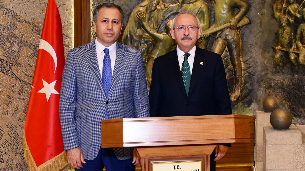 Secretário-Geral do CHP Kılıçdaroğlu visitou Gaziantep após o atentado terrorista