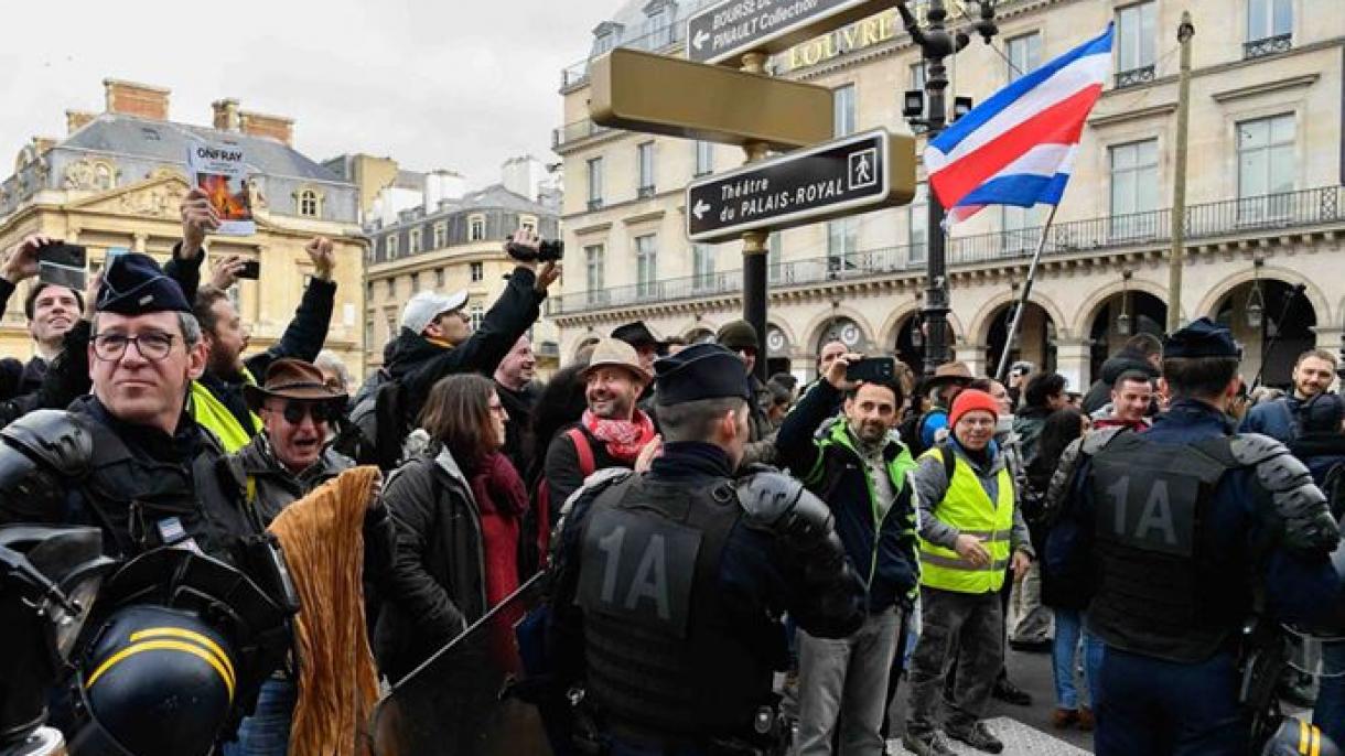 Francia fue escenario de una nueva jornada de protesta de los chalecos amarillos