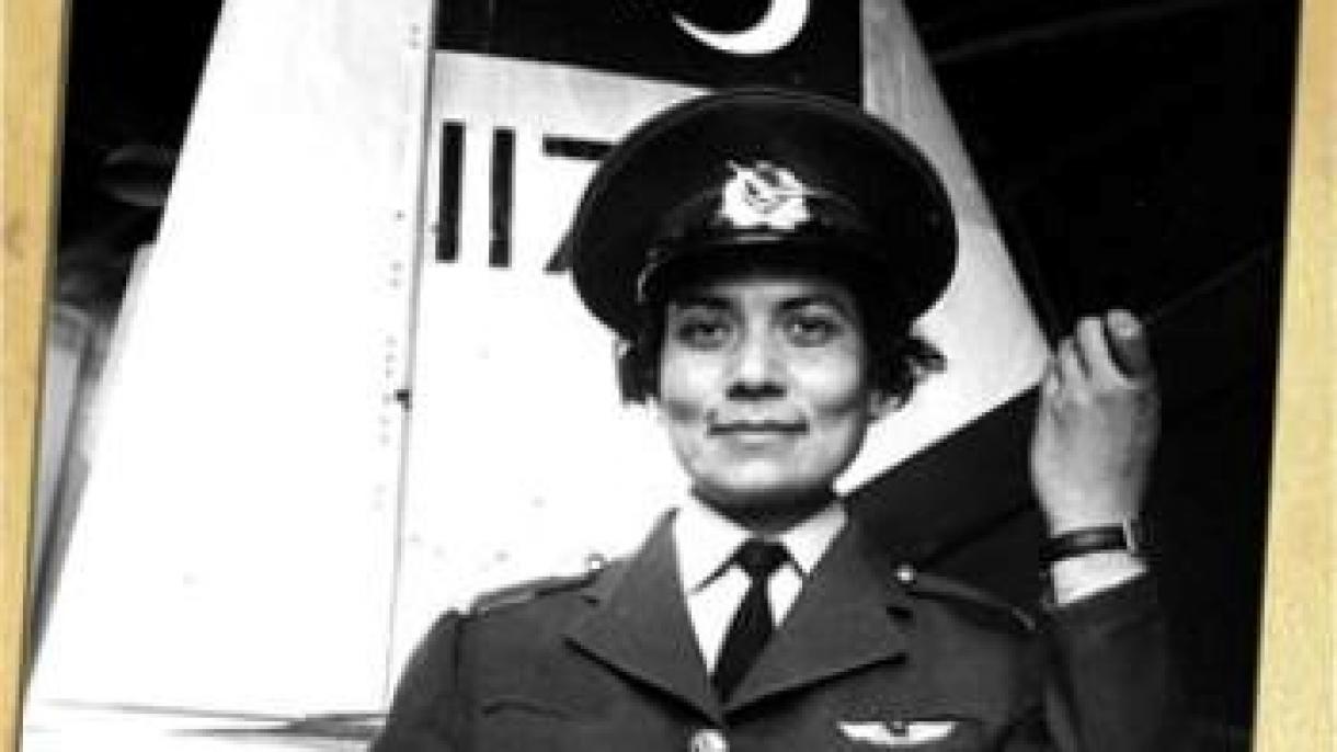 Дали знаете дека првата жена џет-борбен пилот на НАТО е Турчинка?