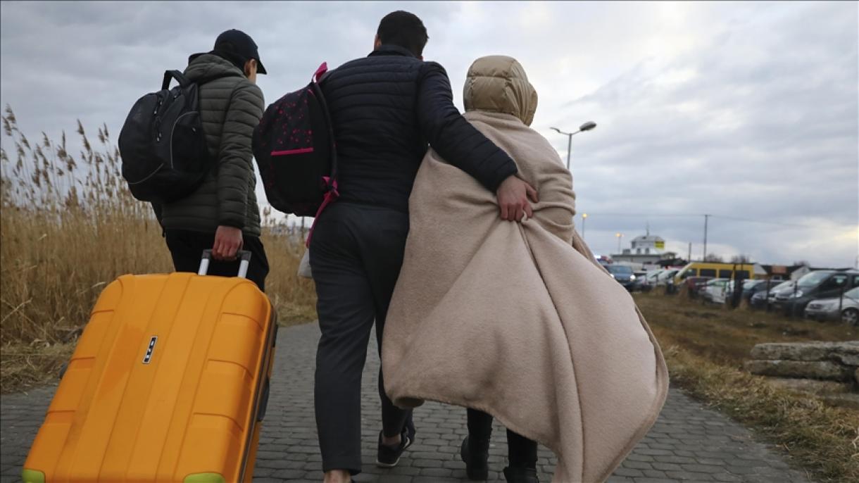 联合国：“数十万平民逃往乌克兰边境”