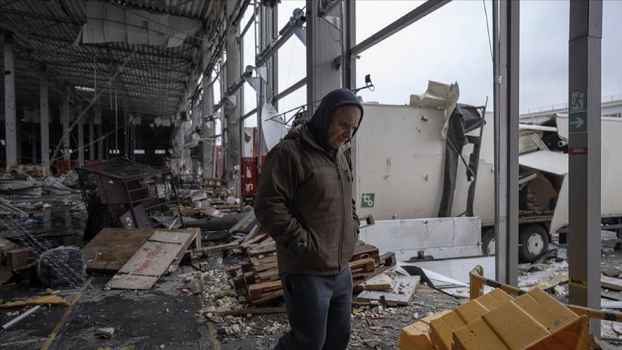 Продължават усилията за разчистване на разрушенията и отломките в района на Харков