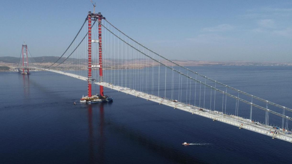 Ден на историческо събитие за Турция-открива се мостът над протока Чанаккале...