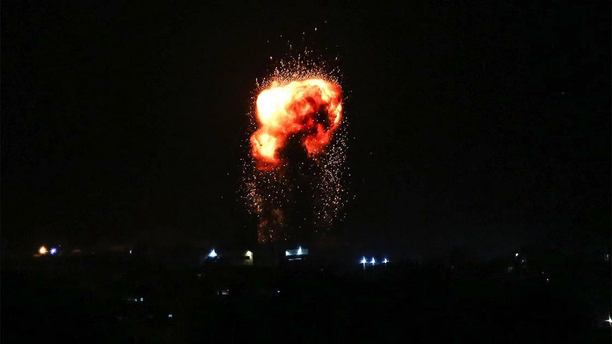 اسرائیل کے جنگی طیاروں کا غزہ پر فضائی حملہ