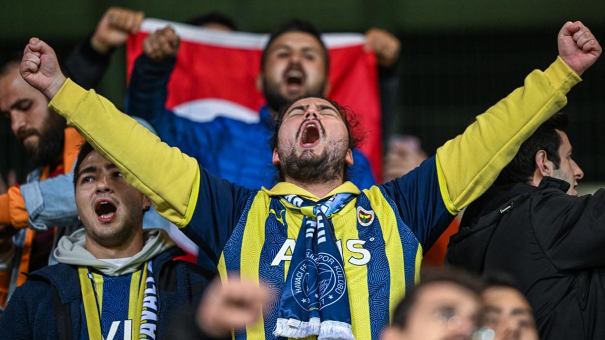 Fenerbahçe Dinamo Kiev2.jpg