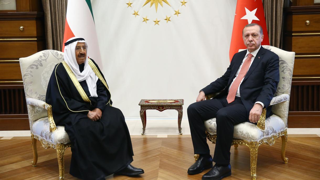 埃尔多安总统和科威特元首举行电话会晤