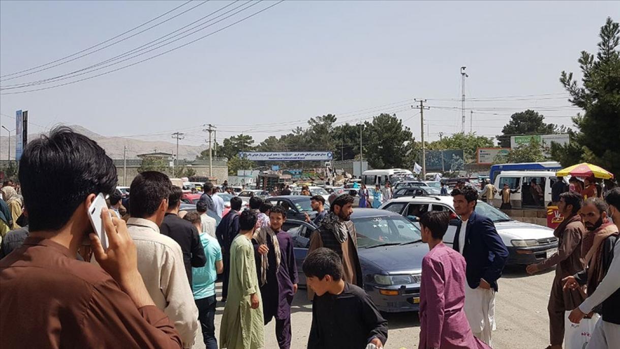 喀布尔机场入口处发生骚乱：4名阿富汗士兵丧生