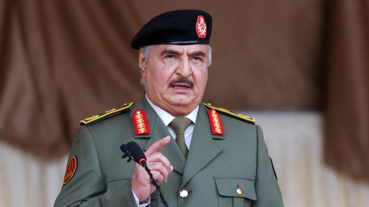 Libi – Haftar dhe komandantët e tij dënohen me vdekje për sulmin ndaj Kolegjit të Forcave Ajrore