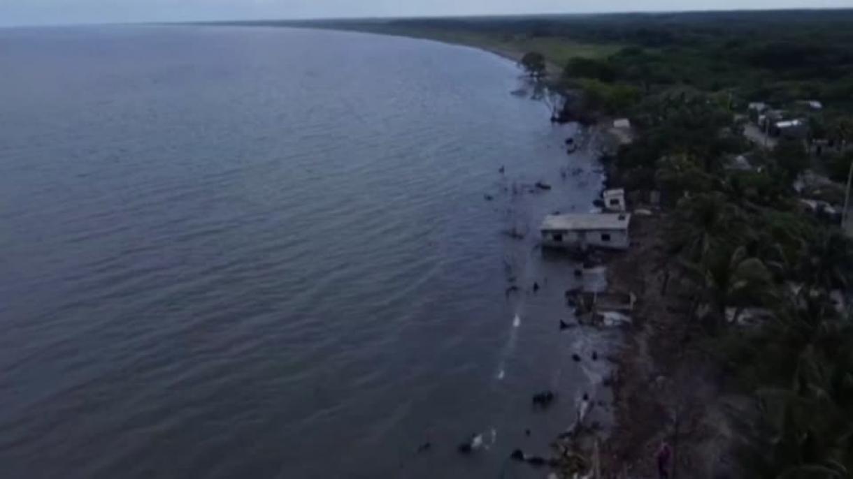 El mar traga la costa de Tabasco y destroza a las comunidades del litoral del sur de México