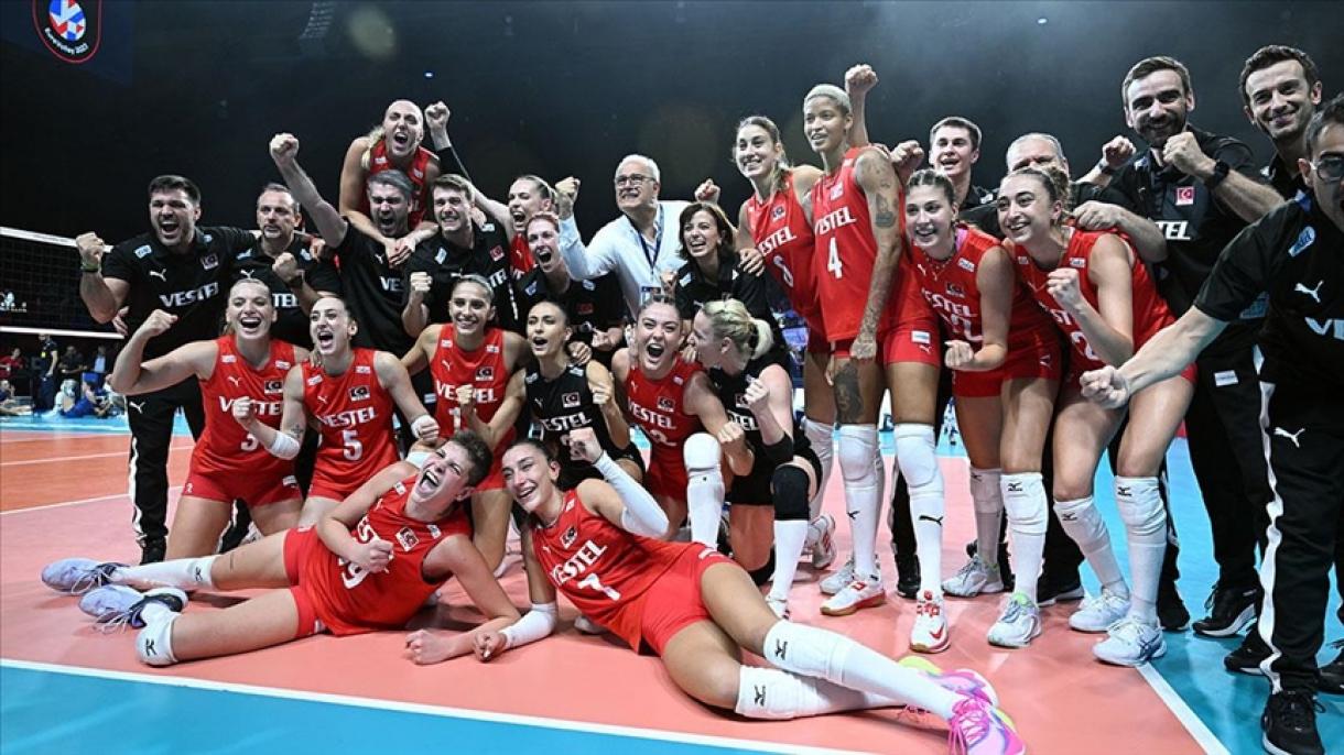 Türkiye se medirá este domingo a Serbia en la final del Campeonato Europeo de Voleibol Femenino