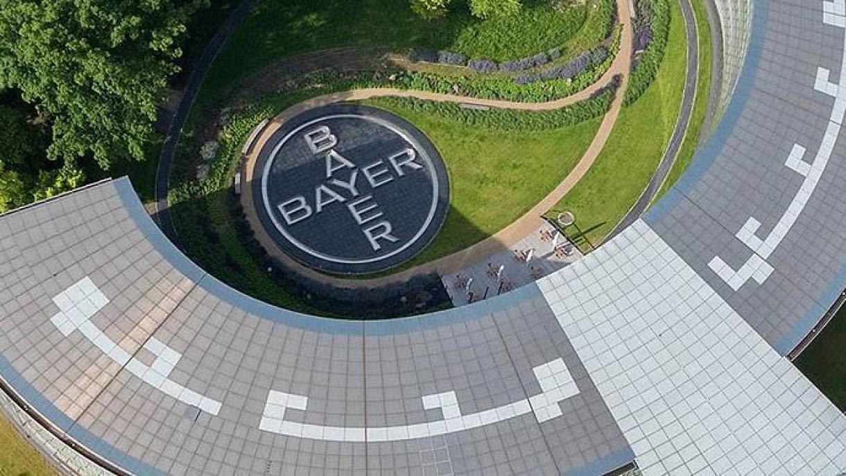 Bayer paga 10 miliardi di dollari per chiudere cause Roundup