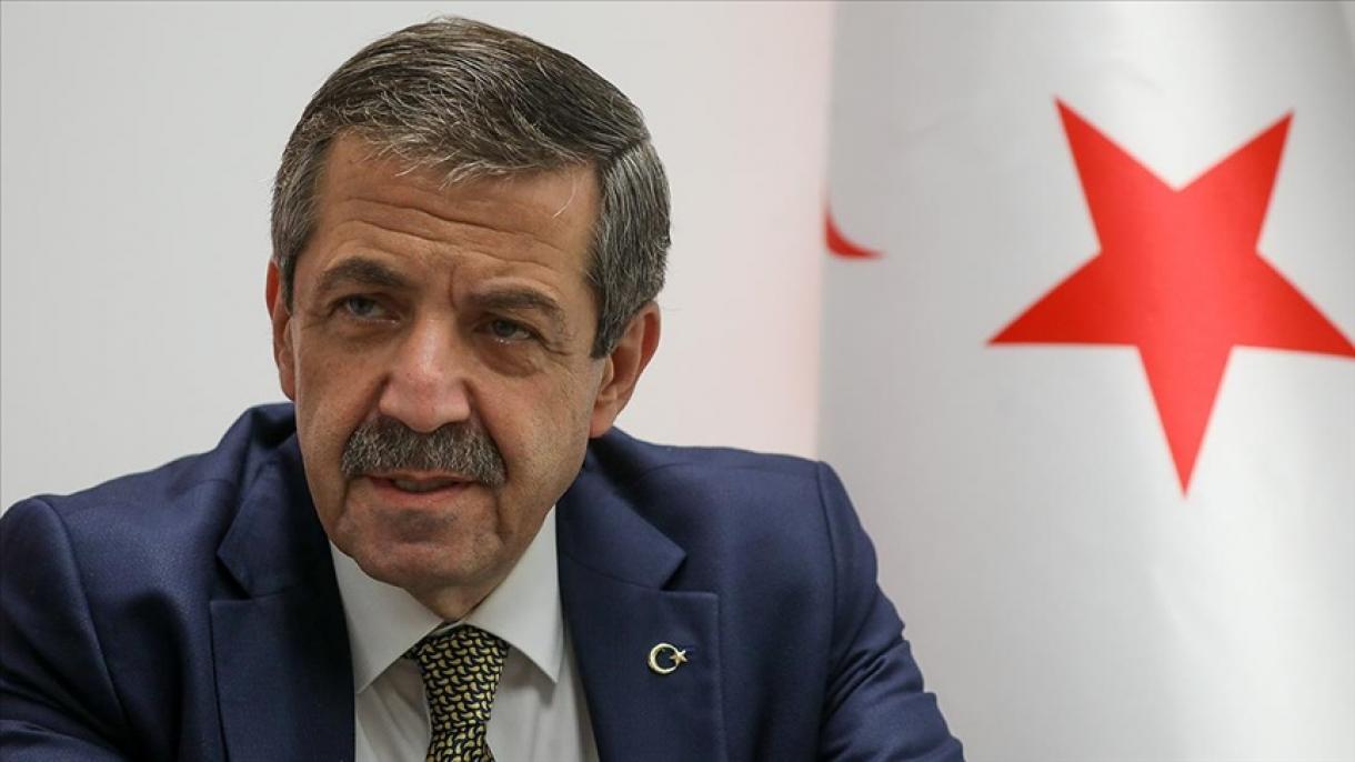 Tahsin Ərtoğruloğlu: "Adada iki ayrı dövlətin mövcudluğu əsasında siyasətdən tərəfik"
