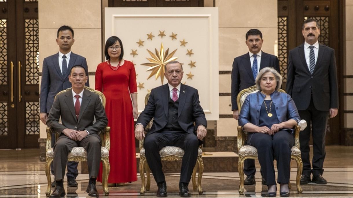 Эрдоган жаңы элчилерди кабыл алды