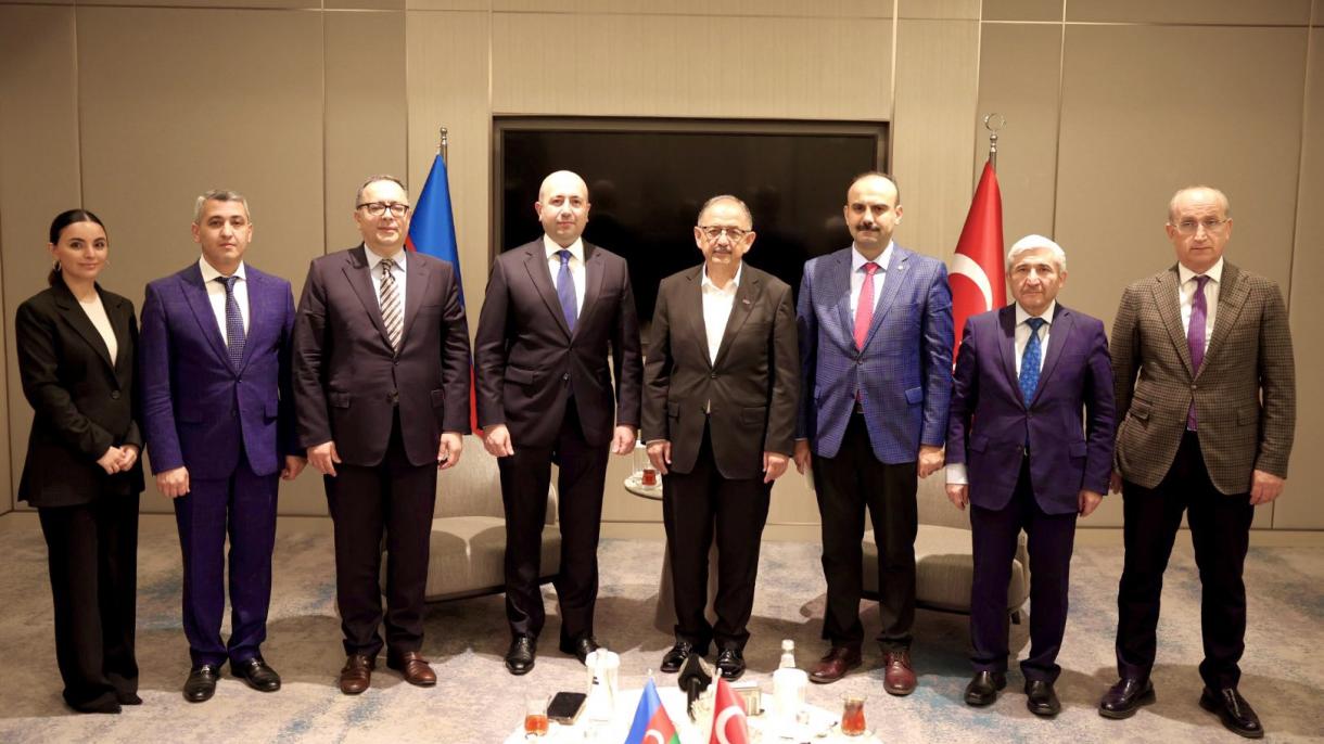 Министр Өзхасеки Әзербайжан делегациясымен бас қосты
