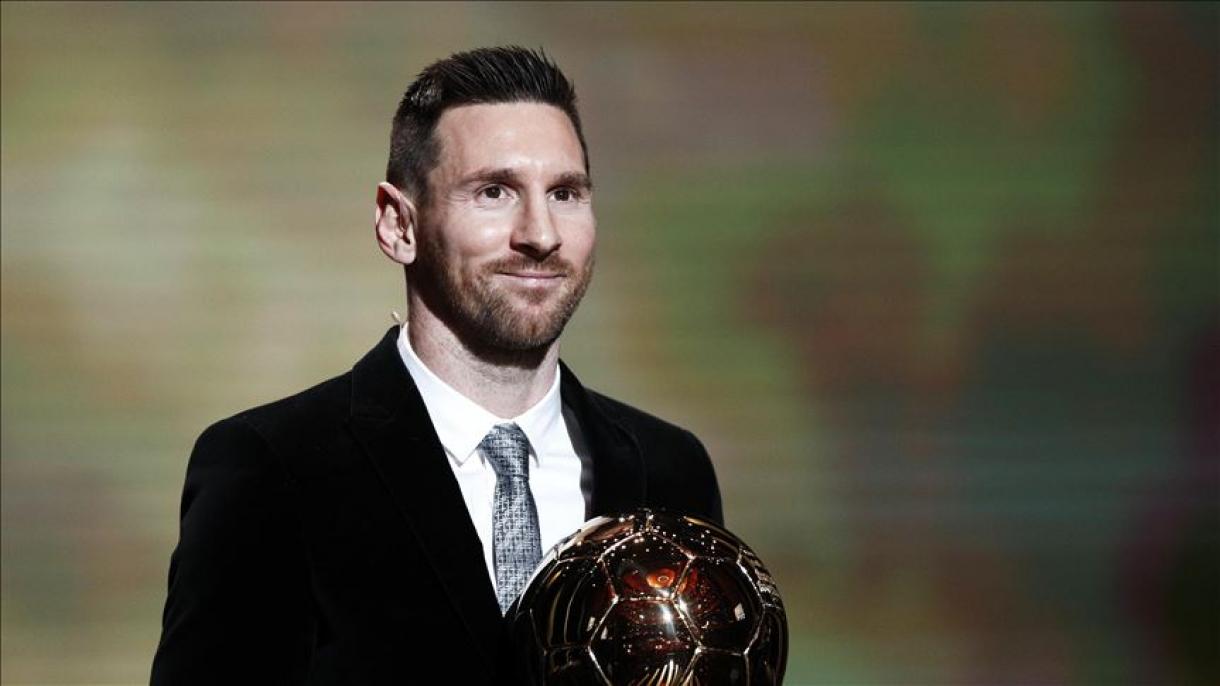 O jogador de futebol argentino Lionel Messi ganhou a sua sexta