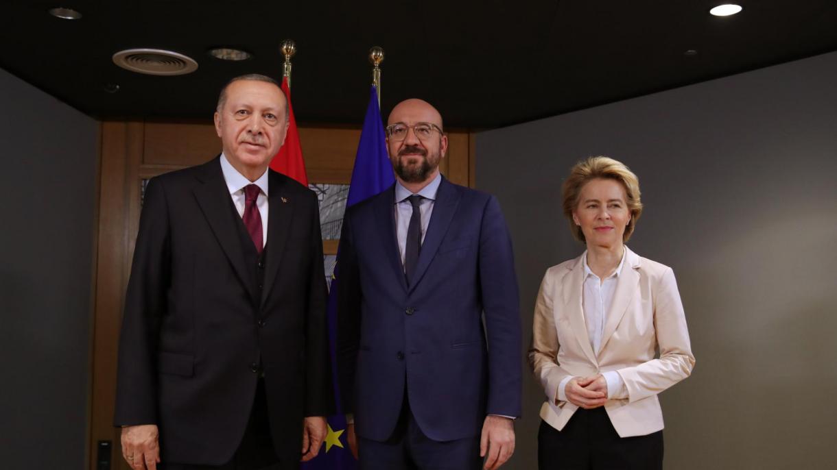 Erdogan, incontro con Michel e Von der Leyen a Bruxells