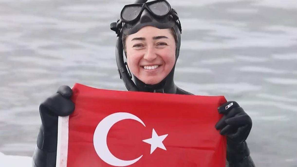 Şahika Ercümen realizará un "buceo residuo cero" en Moldavia