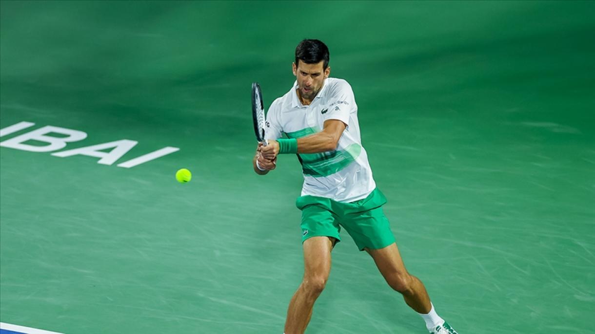 ¿Se clasificará Novak Djokovic para Wimbledon?