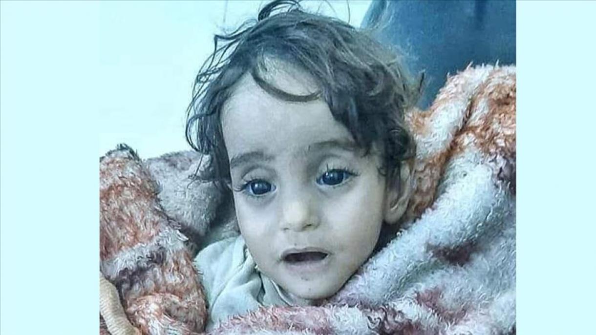 A bebê da família forçada pelo regime de Assad a deixar sua casa morre de frio