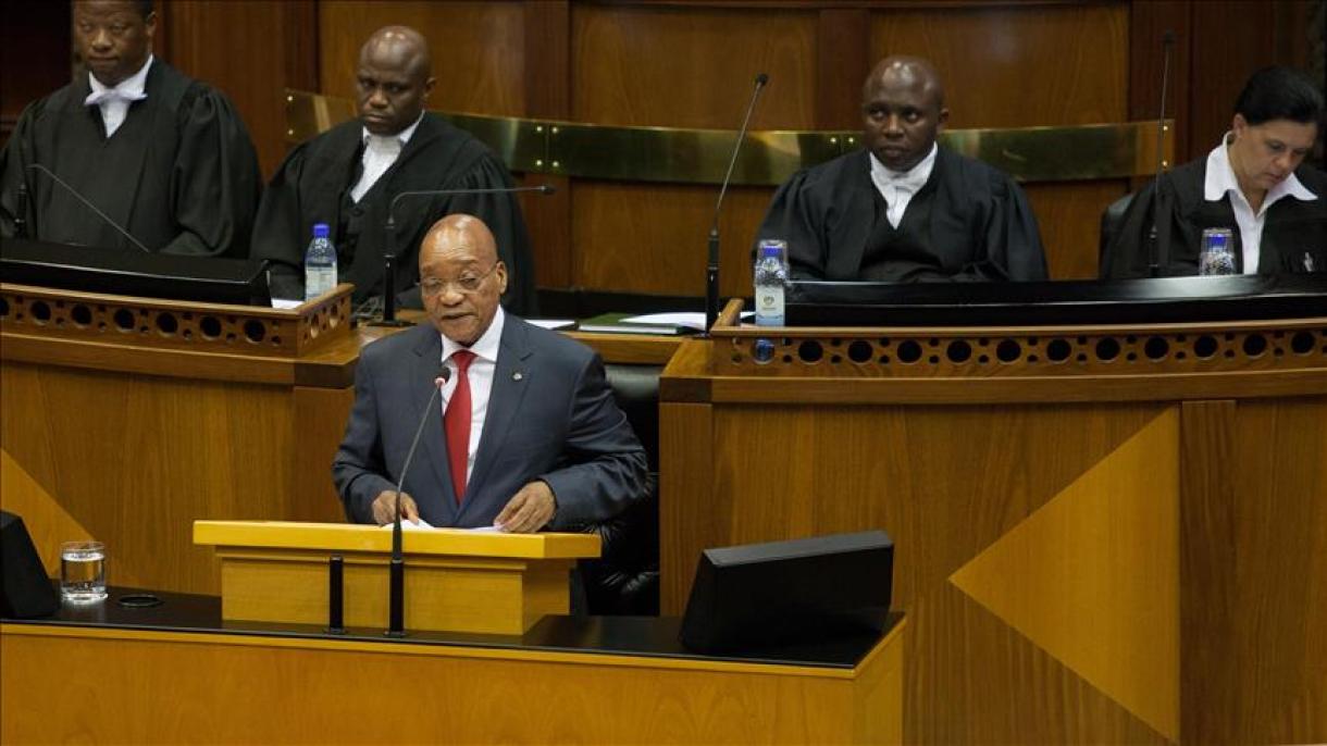 Tribunal sul-africano permite voto secreto contra o presidente