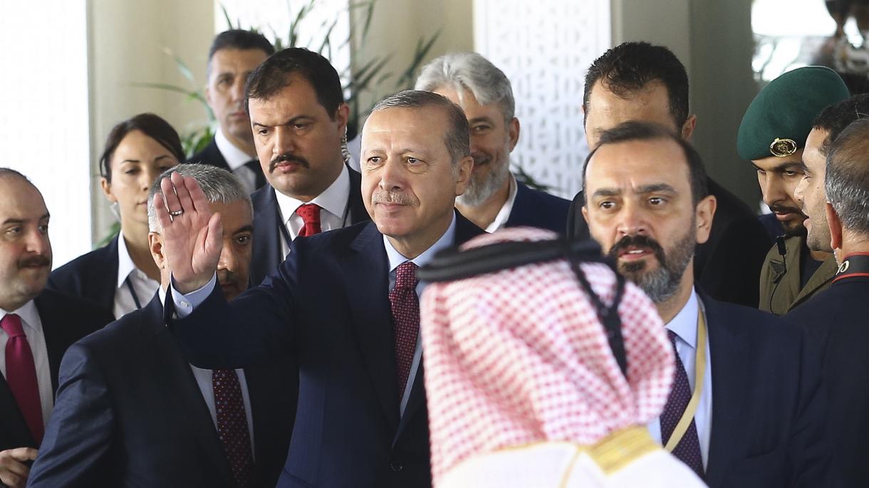 Turkiya prezidenti Rajap Tayyip Erdog’an Qatarda...