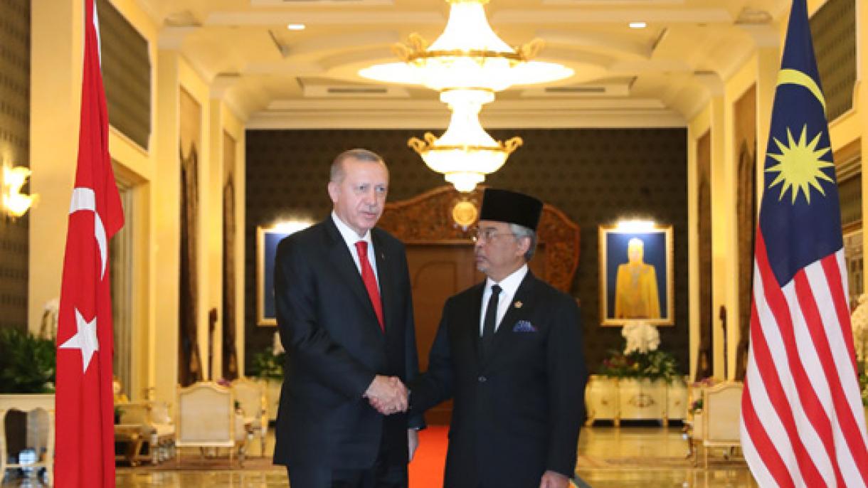 O Presidente Erdogan está na Malásia para participar da Cúpula de Kuala Lumpur