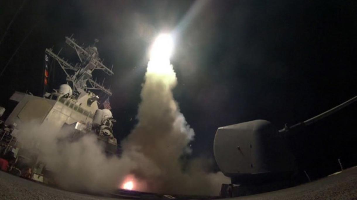 Az Egyesült Államok rakétatámadást intézett a szíriai Homsz egyik légibázisa ellen