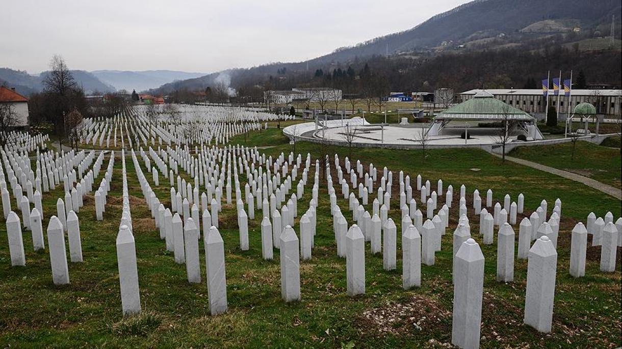 “Srebreniśa” genośidnıñ cirlänäçäkläreneñ sanı 127gä citkän