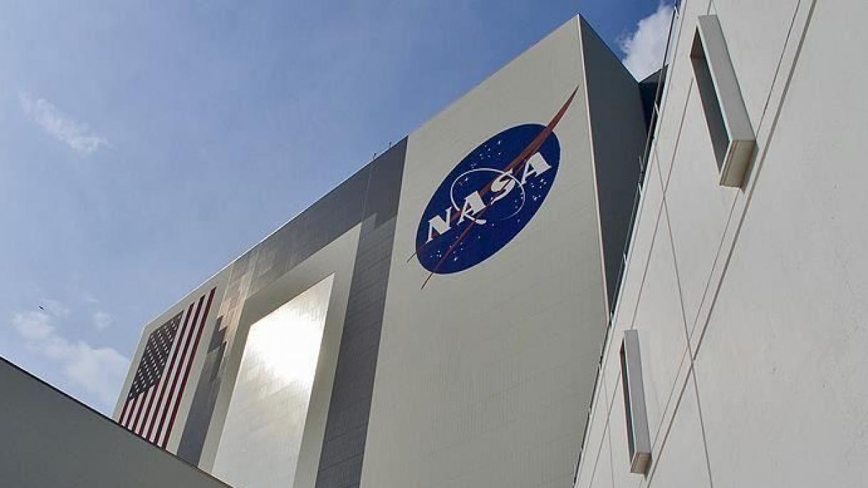 НАСА ще промени името на централата си във Вашингтон