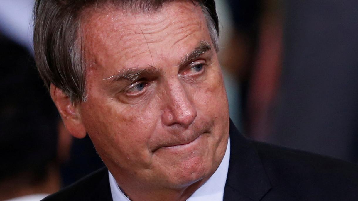 Bolsonaro entra en cuarentena después de que un miembro de su delegación se contagiara de Covid-19