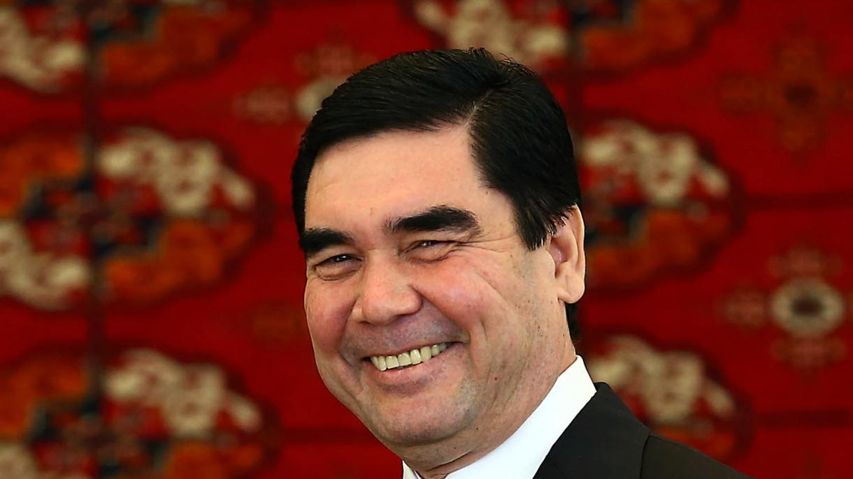 Turkmenistan dijo Berdimujamédov por la tercera vez