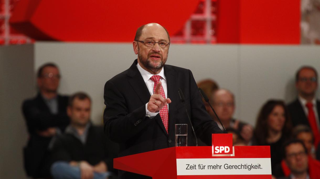 مارتین شولز رقیب مرکل در انتخابات عمومی آلمان شد