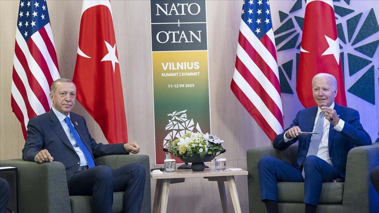 Terminou a reunião entre Erdogan e Biden na Cimeira da NATO