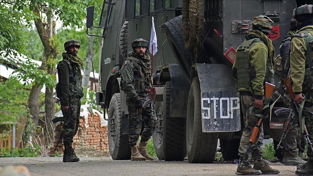 印度查谟和克什米尔地区发生武装冲突