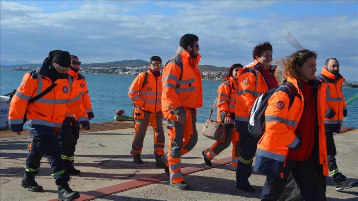 Tragedia de terremotos transforma aguas disputadas por Türkiye y Grecia en canales de hermandad