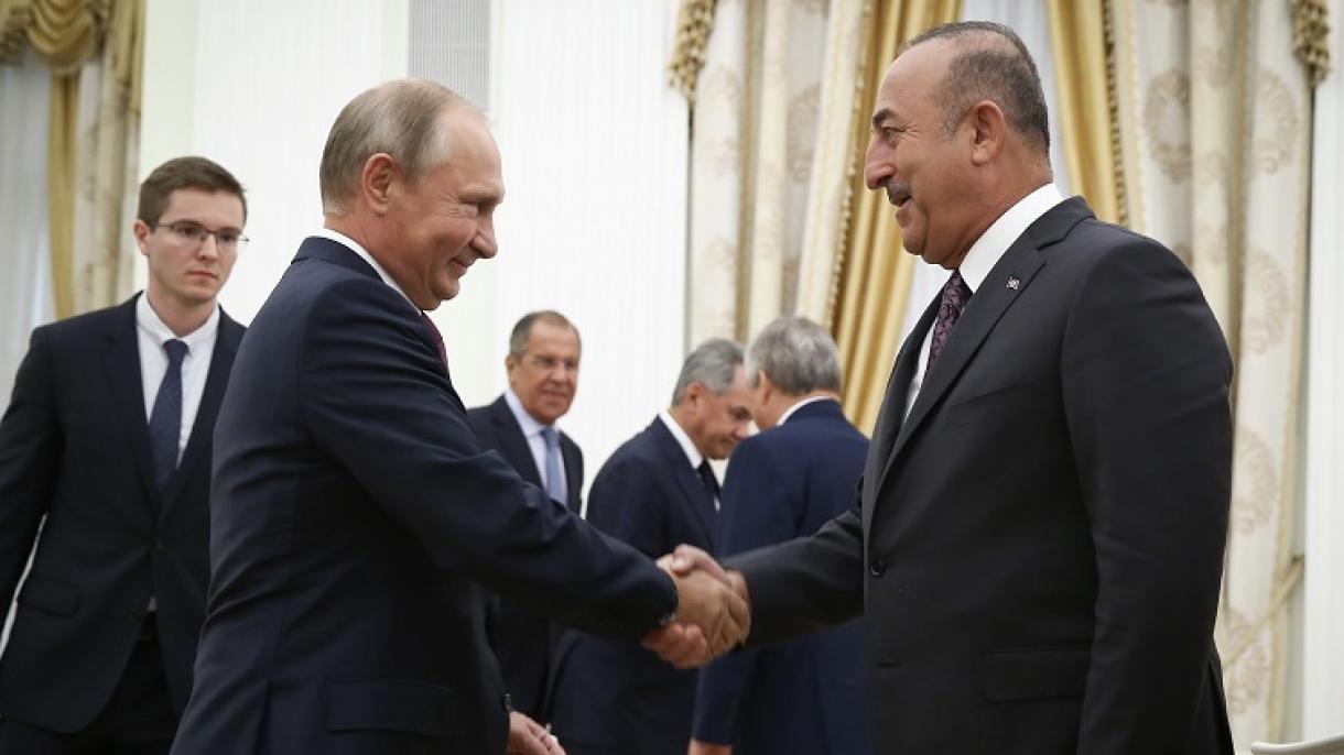 Putin: “Profundizan cada vez más nuestras relaciones con Turquía”
