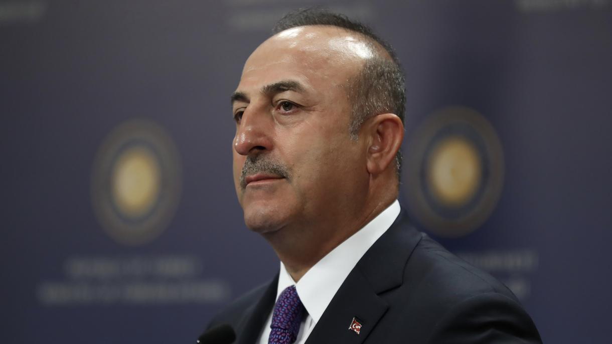 Çavuşoğlu destaca a importância da visita de seu colega iraquiano à Turquia