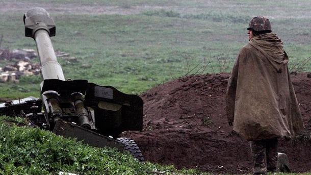 Azerbaiyán destruye centro de mando del ejército armenio